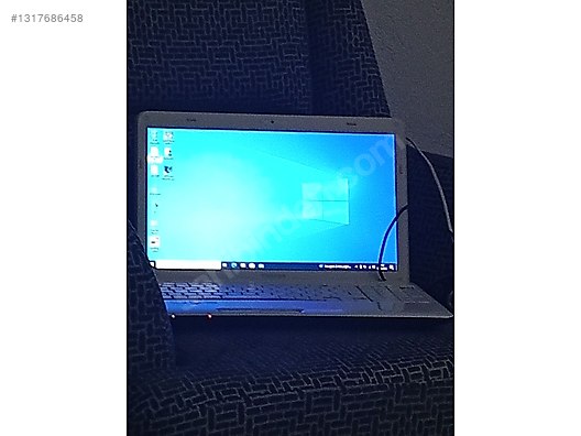 Toshiba / i7 2. Nesil + Nvidia 525M Toshiba - SSD'li ve Orijinal