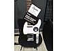 Squier Elektro Gitar