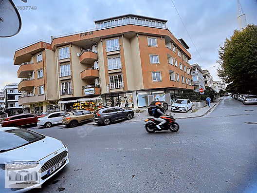 Sancaktepe Sarıgazi İnönü Caddesi'nde satılık dükkan 600 metre² #1273687749