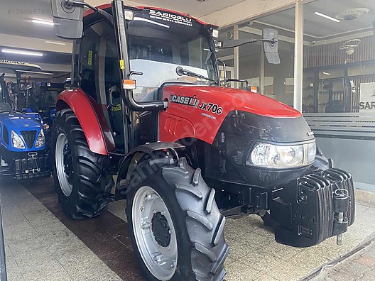 Machinery / Agricultural Machines / Tractors / Case IH / JX70C