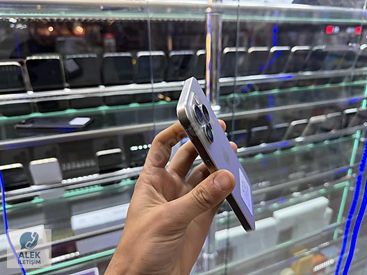 Used & Brand New Items / Cell Phones & Accessories / Cell Phones / Apple / iPhone 15 Pro