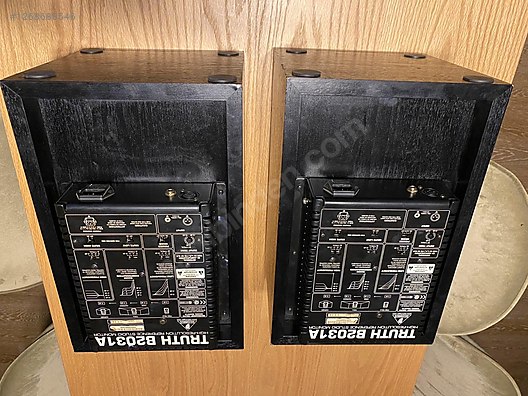 Behringer Truth B2031A 8.75in High-Resolution Reference Studio