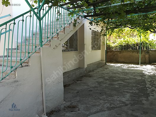 Emlak Ofisinden 3+1, 160 m² Kiralık Müstakil Ev 500 TL�ye sahibinden
