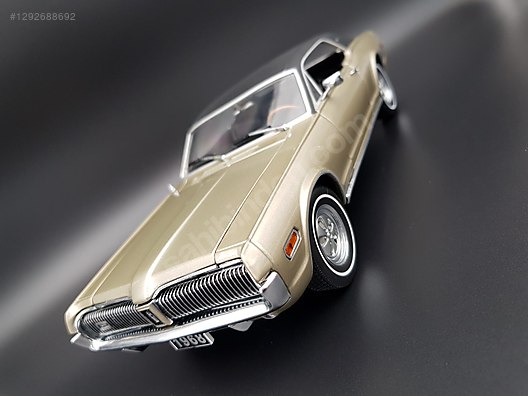 Sunstar Diecast Model 1:18 Mercury Araba - 1292688692