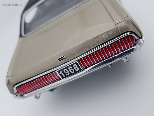 Sunstar Diecast Model 1:18 Mercury Araba - 1292688692