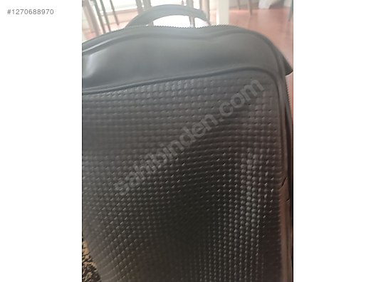 Used & Brand New Items / Clothing & Accessories / Suitcases & Luggage / Single