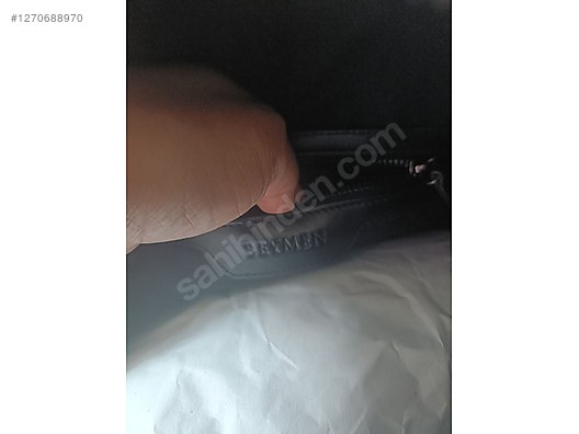 Used & Brand New Items / Clothing & Accessories / Suitcases & Luggage / Single