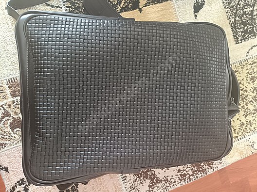 Used & Brand New Items / Clothing & Accessories / Suitcases & Luggage / Single