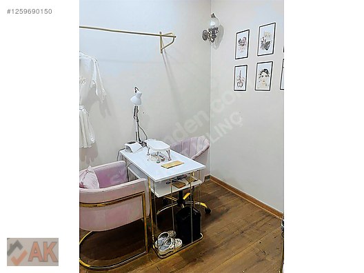 Göztepe Maslak Cd üzerinde güzellik Salonunda Kiralık Odalar #1259690150