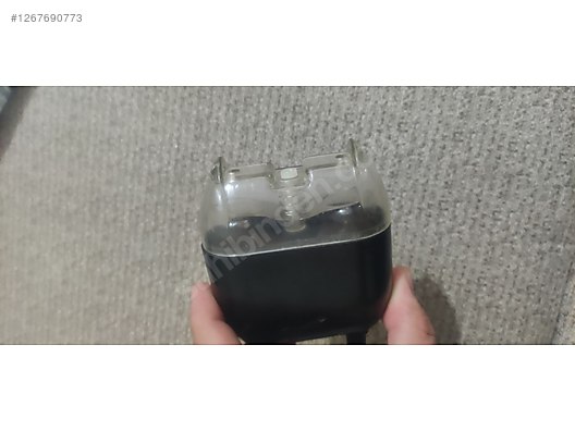 Used & Brand New Items / Electronics / Diagnostic & Test Devices / Voltage Tester