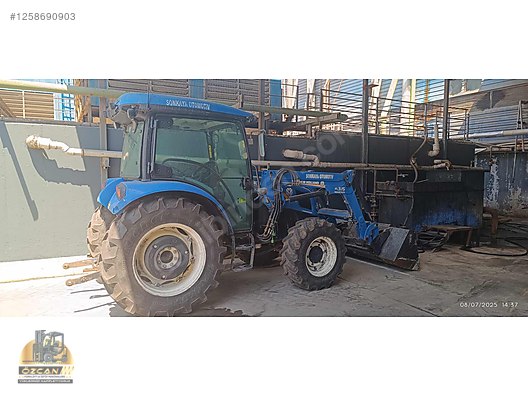 Machinery / Agricultural Machines / Tractors / New Holland / T4.65