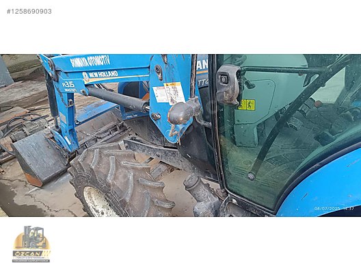 Machinery / Agricultural Machines / Tractors / New Holland / T4.65