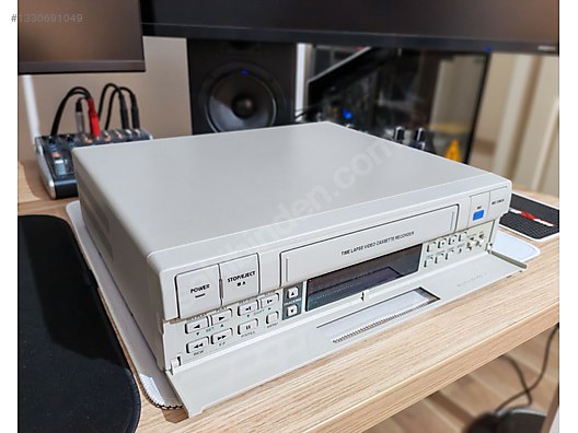Other / Hyundai Zaman Atlamalı VHS VCR / Time Lapse Video Recorder