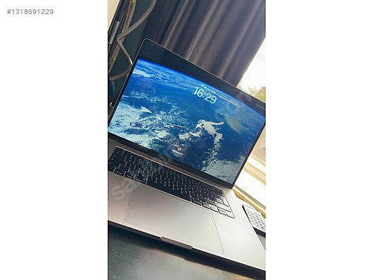 Apple Macbook / MacBook Pro 16 i9 32GB RAM 1TB SSD 5500M