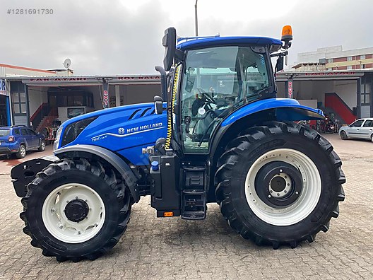 İş Makineleri & Sanayi / Tarım Makineleri / Traktör / New Holland / TR6.135S