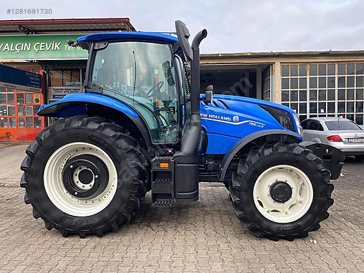 İş Makineleri & Sanayi / Tarım Makineleri / Traktör / New Holland / TR6.135S