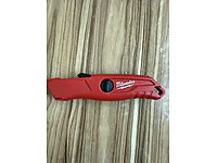 Milwaukee Geri Çekmeli Maket Bıçağı (T48221915)