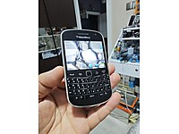 BlackBerry 9900
