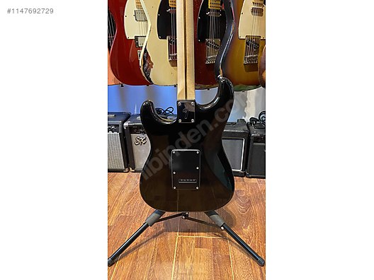 Squier Elektro Gitar