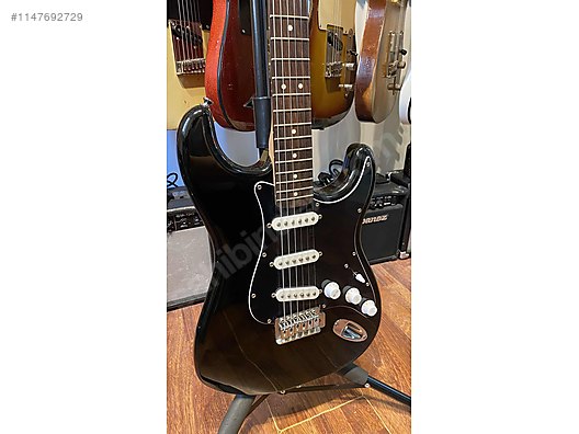 İkinci El ve Sıfır Alışveriş / Müzik / Müzik Aletleri / Telli Çalgılar / Gitar / Elektro