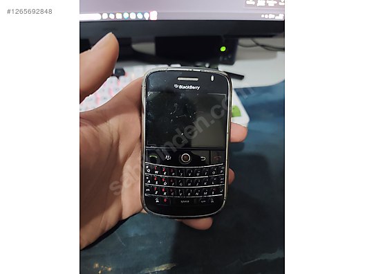 Used & Brand New Items / Cell Phones & Accessories / Cell Phones / BlackBerry / 9000 Bold