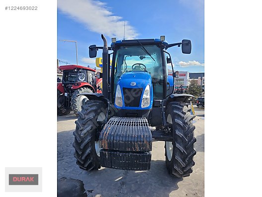 TR6.140 2017 New Holland
