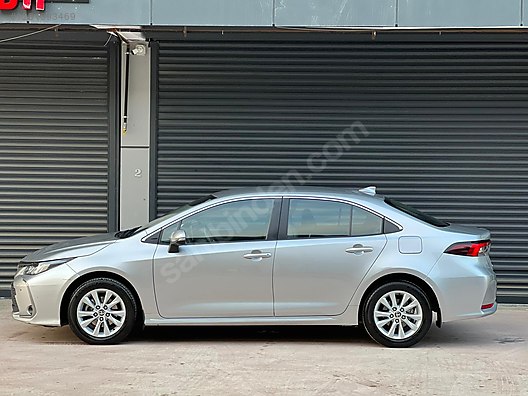 Vasıta / Otomobil / Toyota / Corolla / 1.8 Hybrid / Dream 
