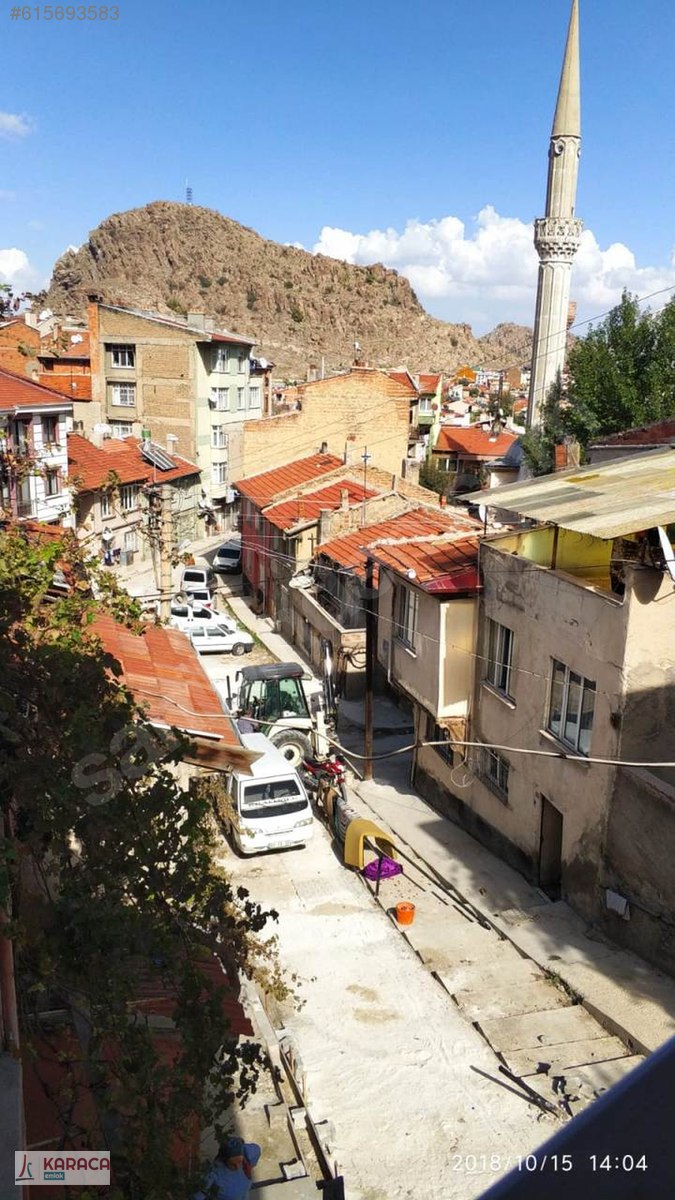 KARACA DAN MERKEZDE 95 M² İKİ KATLI KOMPLE SATILIK MÜSTAKİL BİNA