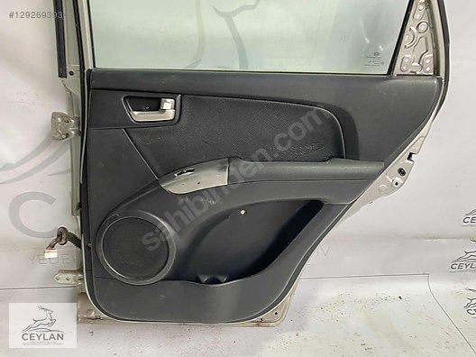 KİA SPORTAGE SAĞ ARKA KAPI (DOLU) görseli 4