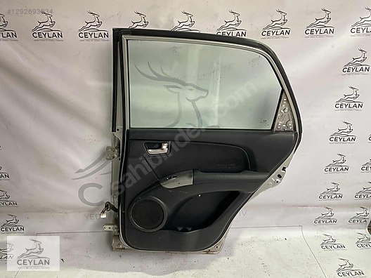KİA SPORTAGE SAĞ ARKA KAPI (DOLU) görseli 5