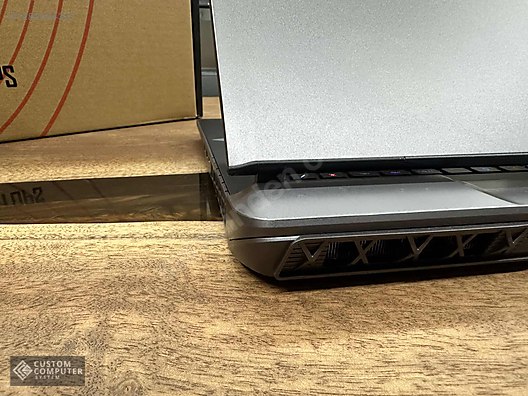 MSi VECTOR i7 13700HX 16 RAM DDR5 1TB SSD RTX 4080 16' 144HZ - İlan ve alışverişte ilk adres sahibinden.com'da