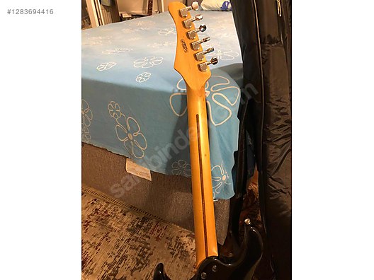 İkinci El ve Sıfır Alışveriş / Müzik / Müzik Aletleri / Telli Çalgılar / Gitar / Elektro