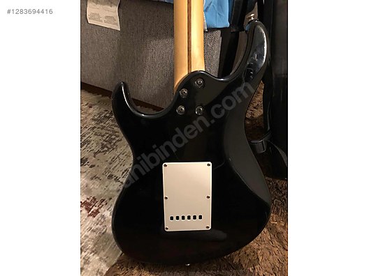 İkinci El ve Sıfır Alışveriş / Müzik / Müzik Aletleri / Telli Çalgılar / Gitar / Elektro