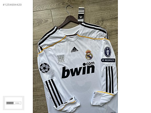 Real Madrid 2009-2010 İç Saha Cristiano Ronaldo forması. on