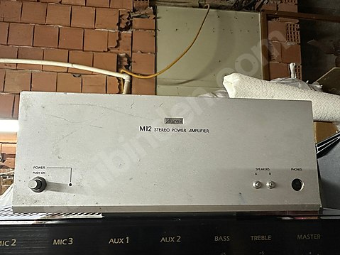 Toshiba Aurex M12 Stereo Power Amplifier. Made in Japan