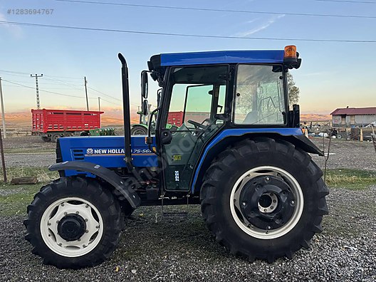 Machinery / Agricultural Machines / Tractors / New Holland / 75-56s
