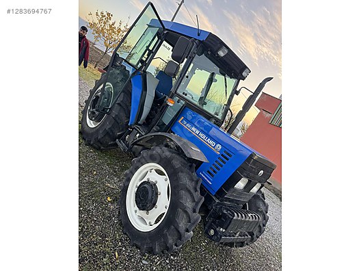 Machinery / Agricultural Machines / Tractors / New Holland / 75-56s