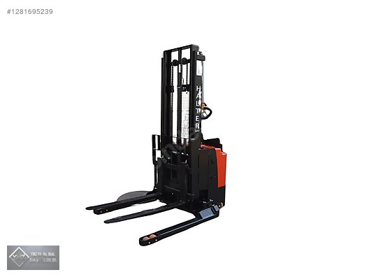 Machinery / Industrial / Carrying & Stacking Equipment / Forklifts / For Sale / Halterlift