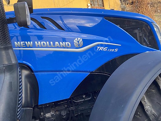 Machinery / Agricultural Machines / Tractors / New Holland / TR6.135S
