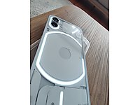 Beyaz nothing phone 1