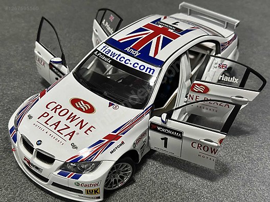 Autoart BMW 320si WTCC 2006 #1 Andy Priaulx 1/18 Koleksiyon on