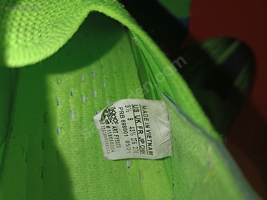 İkinci El ve Sıfır Alışveriş / Spor / Takım Sporları / Futbol / Krampon & Ayakkabı