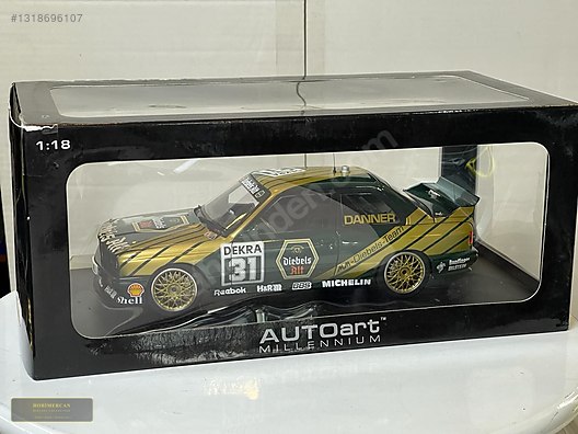 Autoart Diecast Model 1:18 BMW Araba - 1318696107