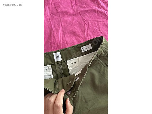 Used & Brand New Items / Clothing & Accessories / Women / Clothing / Shorts