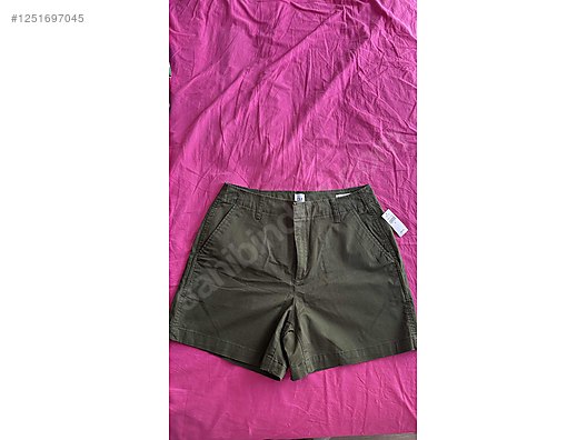 Used & Brand New Items / Clothing & Accessories / Women / Clothing / Shorts