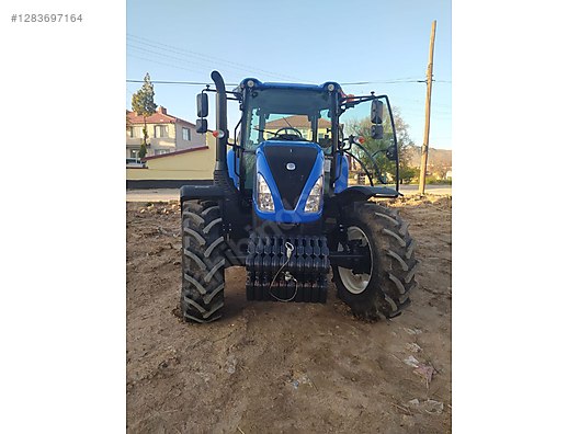 Machinery / Agricultural Machines / Tractors / New Holland / TD5.100
