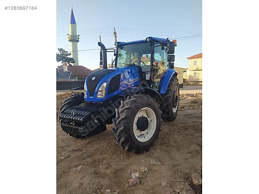 Machinery / Agricultural Machines / Tractors / New Holland / TD5.100