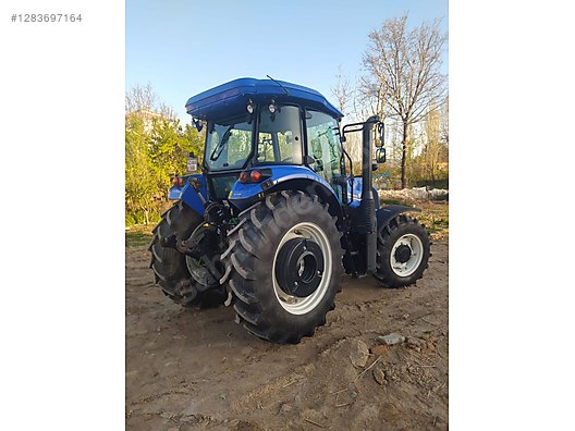 Machinery / Agricultural Machines / Tractors / New Holland / TD5.100