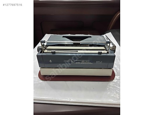 Used & Brand New Items / Antique / Machines / Antique Typewriters