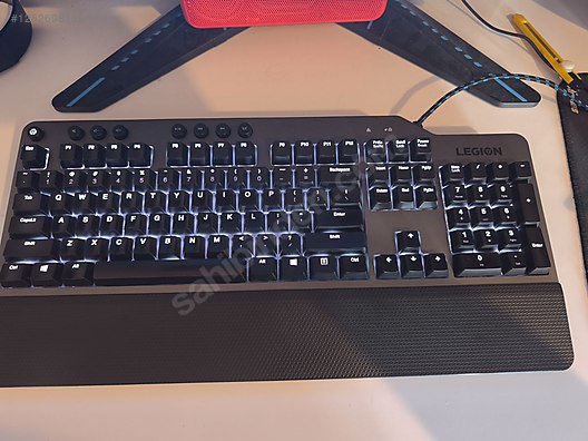 İkinci El ve Sıfır Alışveriş / Oyunculara Özel / Oyuncu Ekipmanları / Oyuncu Klavyesi